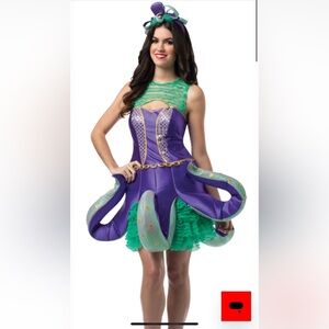 Purple and Green Reptile Costume for Pets